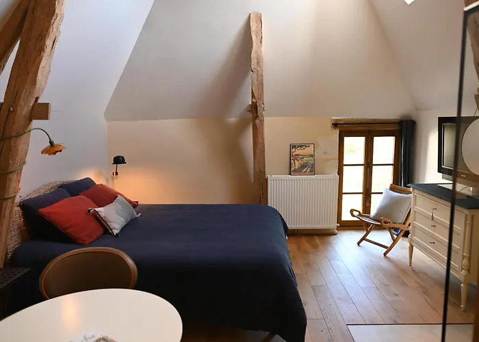 Oasis Dans Le Perche 4* Remalard