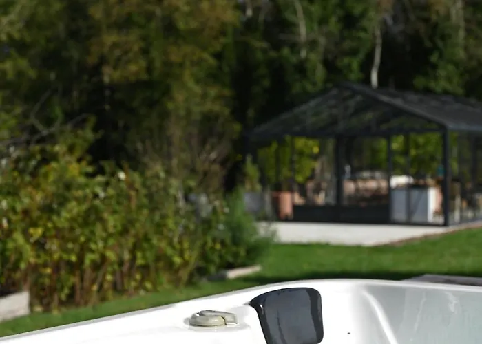 Oasis Dans Le Perche 4*