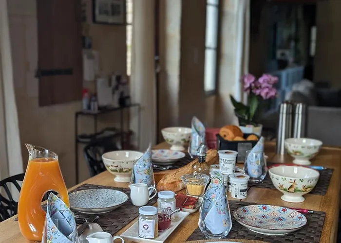 Guest house Oasis Dans Le Perche 4*